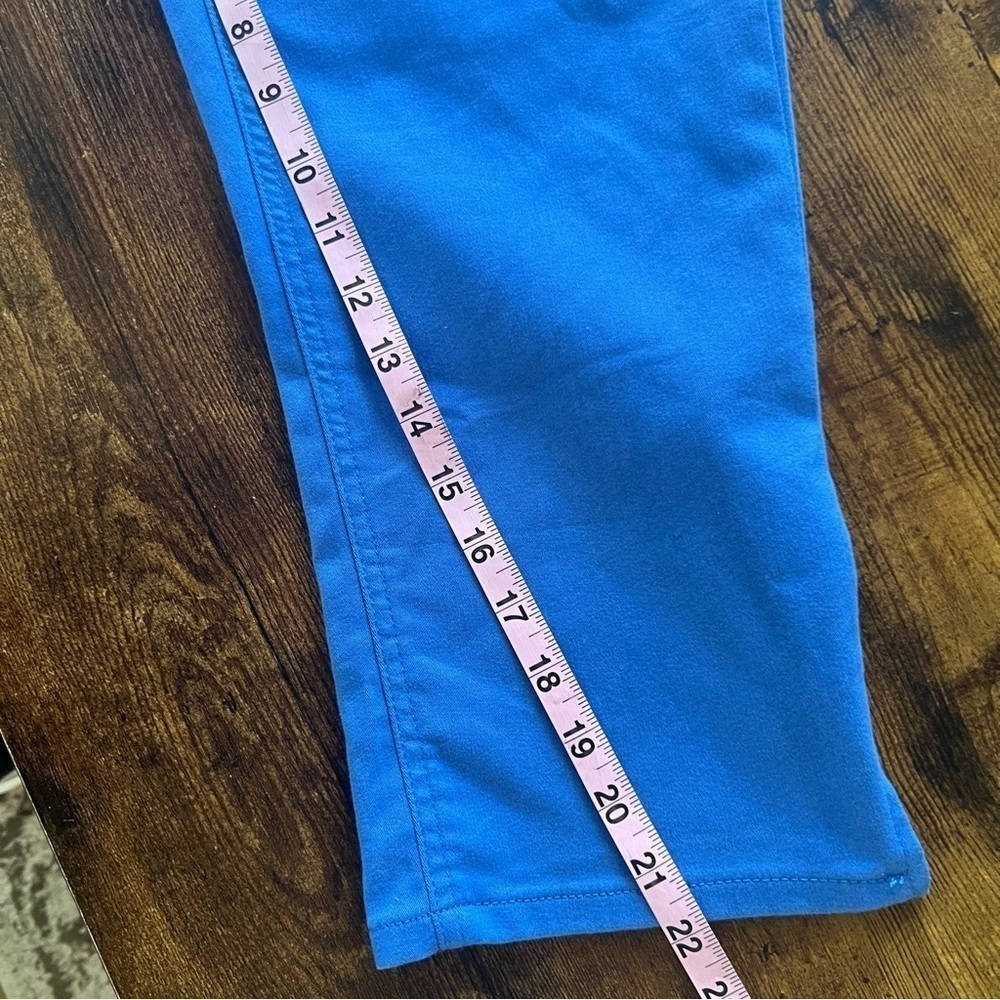 Liz Claiborne Sara Crop Pants Size 4 Signature Blue Mid Rise Slimming Stretch - Picture 7 of 11